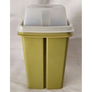 VTG TUPPERWARE PICK-A-DELI PICKLE OLIVE KEEPER INSERT‎ LID  AVOCADO GREEN